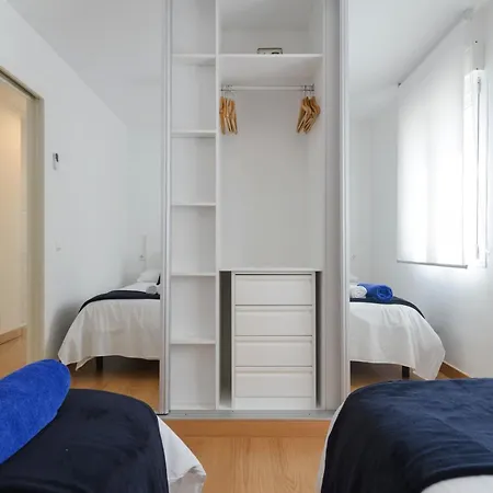 Apartment Sea Front In Center